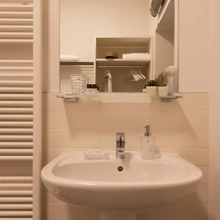 Apartment Altido Peonia Apart - *